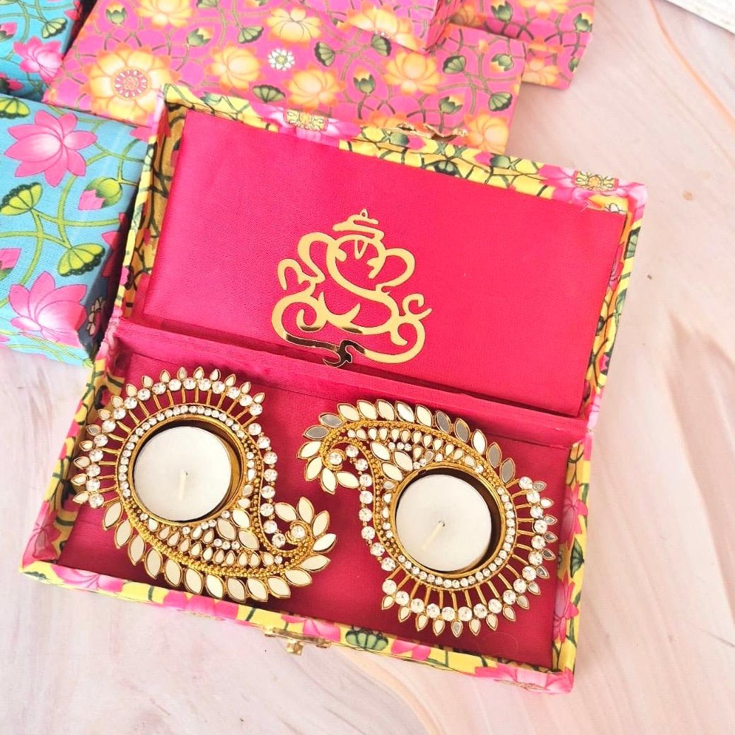 Stone Studded T Light gift Box