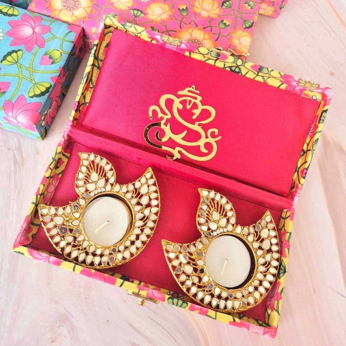 Stone Studded T Light gift Box