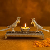Parrot T light holder