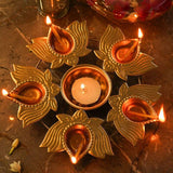Elegant Lotus Urli